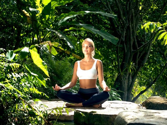 10-dniowy holistyczny retreat jogi Watukaru, medytacji i kultury balijskiej w Indonezji