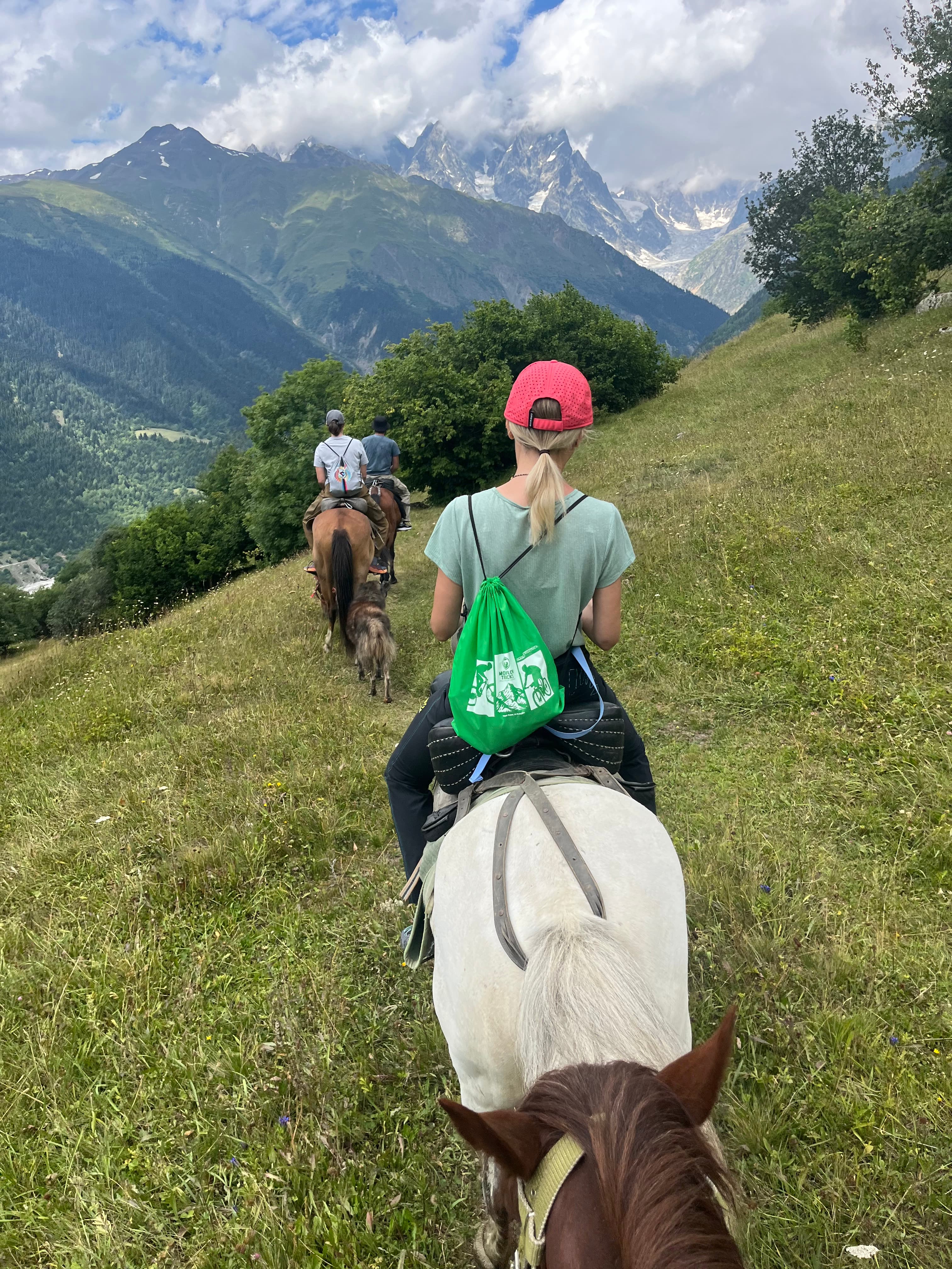 Joga na Kaukazie - Gruzja / Mestia - tydzień z jogą i górami 